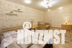 1-к квартира, посуточно, 10м2, 1/5 этаж