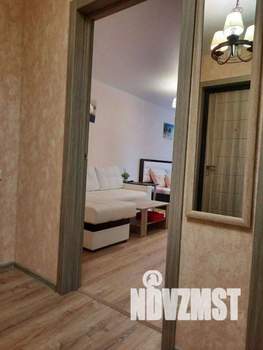 1-к квартира, посуточно, 45м2, 1/1 этаж