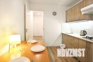 2-к квартира, посуточно, 10м2, 1/1 этаж