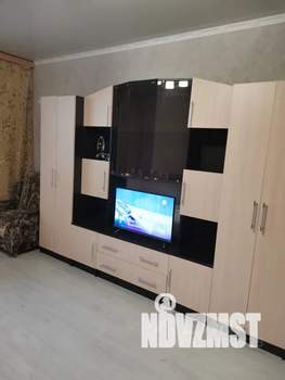 1-к квартира, посуточно, 38м2, 9/9 этаж