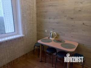 2-к квартира, посуточно, 65м2, 8/10 этаж