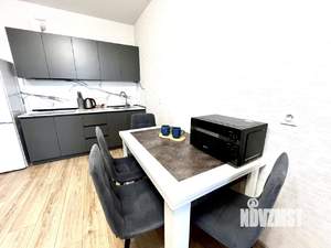 1-к квартира, посуточно, 40м2, 5/25 этаж