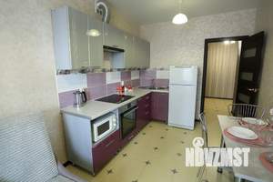 1-к квартира, посуточно, 48м2, 8/25 этаж