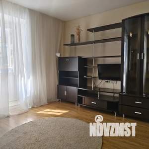 2-к квартира, посуточно, 64м2, 9/13 этаж