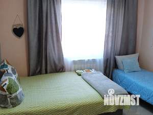 1-к квартира, посуточно, 37м2, 1/2 этаж