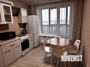 1-к квартира, посуточно, 38м2, 7/13 этаж