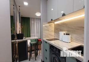 Студия квартира, посуточно, 25м2, 19/28 этаж