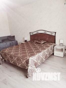 1-к квартира, посуточно, 50м2, 3/18 этаж