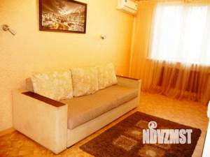 2-к квартира, посуточно, 50м2, 1/1 этаж