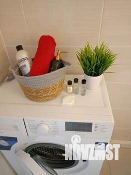 1-к квартира, посуточно, 38м2, 8/17 этаж