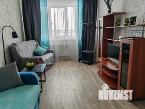 1-к квартира, посуточно, 41м2, 14/25 этаж