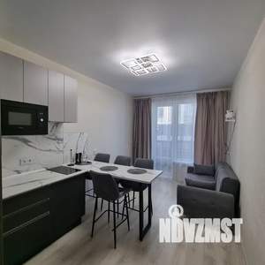 1-к квартира, посуточно, 40м2, 18/21 этаж