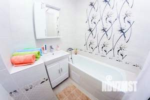 2-к квартира, посуточно, 70м2, 1/1 этаж