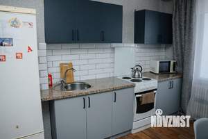 1-к квартира, посуточно, 46м2, 1/1 этаж