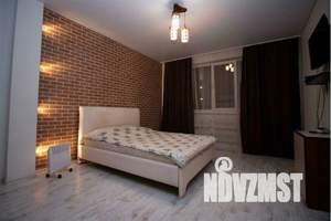 1-к квартира, посуточно, 42м2, 7/15 этаж