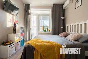 Студия квартира, посуточно, 30м2, 3/17 этаж