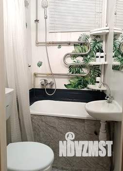 2-к квартира, посуточно, 45м2, 1/3 этаж