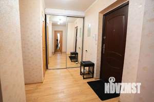 1-к квартира, посуточно, 53м2, 1/1 этаж