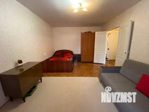 1-к квартира, посуточно, 35м2, 4/9 этаж