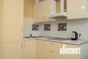 Студия квартира, посуточно, 45м2, 13/17 этаж