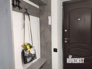 Студия квартира, посуточно, 35м2, 2/3 этаж
