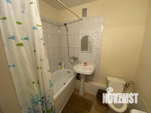 1-к квартира, посуточно, 35м2, 4/9 этаж