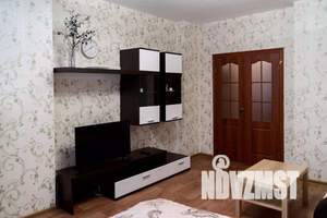 1-к квартира, посуточно, 46м2, 6/16 этаж