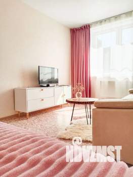 1-к квартира, посуточно, 38м2, 5/15 этаж