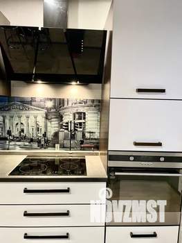 1-к квартира, посуточно, 43м2, 8/15 этаж