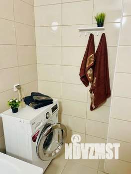 1-к квартира, посуточно, 41м2, 1/25 этаж