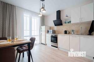 1-к квартира, посуточно, 37м2, 1/1 этаж