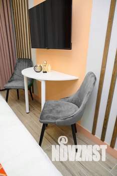 Студия квартира, посуточно, 25м2, 19/28 этаж