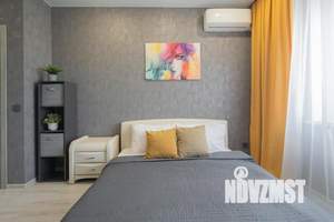 1-к квартира, посуточно, 38м2, 18/18 этаж