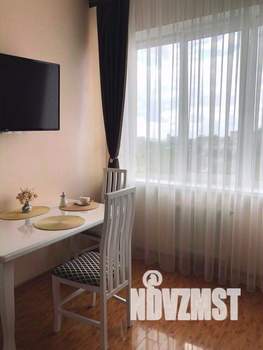 2-к квартира, посуточно, 54м2, 1/1 этаж