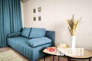 2-к квартира, посуточно, 68м2, 17/17 этаж