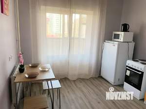 1-к квартира, посуточно, 38м2, 2/25 этаж