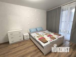 1-к квартира, посуточно, 38м2, 9/19 этаж