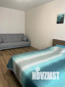 1-к квартира, посуточно, 38м2, 16/17 этаж