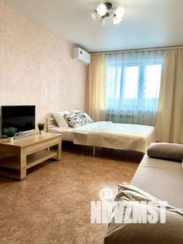 1-к квартира, посуточно, 40м2, 10/17 этаж