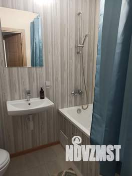 1-к квартира, посуточно, 38м2, 4/18 этаж