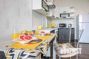 1-к квартира, посуточно, 37м2, 1/1 этаж