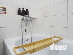 1-к квартира, посуточно, 42м2, 2/7 этаж