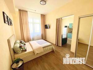 1-к квартира, посуточно, 44м2, 3/6 этаж