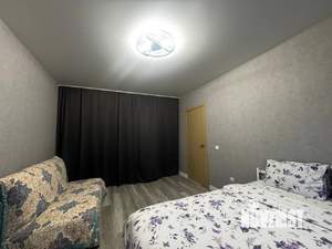 1-к квартира, посуточно, 40м2, 3/17 этаж