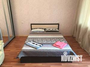 1-к квартира, посуточно, 43м2, 14/16 этаж