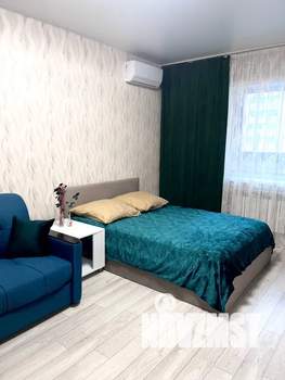 1-к квартира, посуточно, 39м2, 8/17 этаж