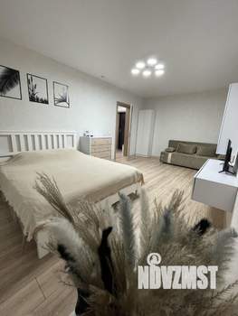 1-к квартира, посуточно, 37м2, 1/17 этаж