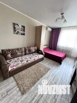 Студия квартира, посуточно, 30м2, 19/20 этаж