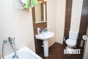 1-к квартира, посуточно, 42м2, 1/1 этаж