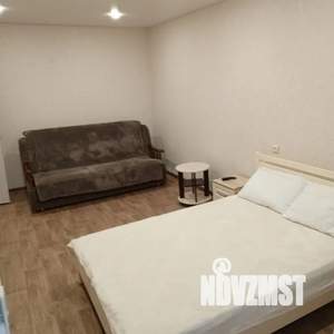 1-к квартира, посуточно, 38м2, 8/9 этаж